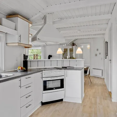 Casa vacanze 3 Bedroom Awesome In Broager